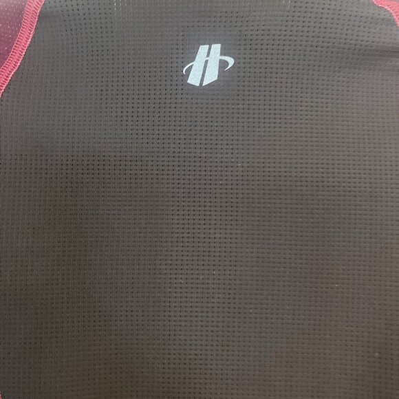 Hincapi Sportswear Women’s ENCOUNTER WINDSHELL MULBERRY Cycling VEST Sz L - Picture 4 of 9